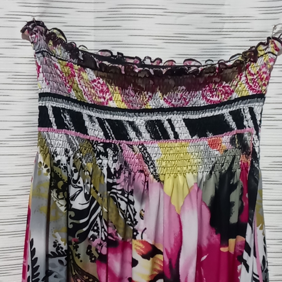 Multicolor pattern strapless top - Picture 2 of 2